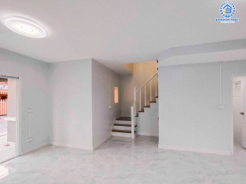 *****บ้านแฝดมือสอง ย่านนนทบุรี ม.พฤกษา30 บ้านกล้วย-ไทรน้อย หลังมุม เนื้อที่ 35 ตร.ว. ฟังก์ชัน 3 ห้องนอน 2 ห้องน้ำ จอดรถได้ 2 คัน ตอบโจทย์ทุกการอยู่อาศัย บนทำเลเชื่อมต่อถนนกาญจนาภิเษก ใกล้เซ็นทรัลเวสต์เกต และรถไฟฟ้าสายสีม่วง "สถานีคลองบางไผ่"